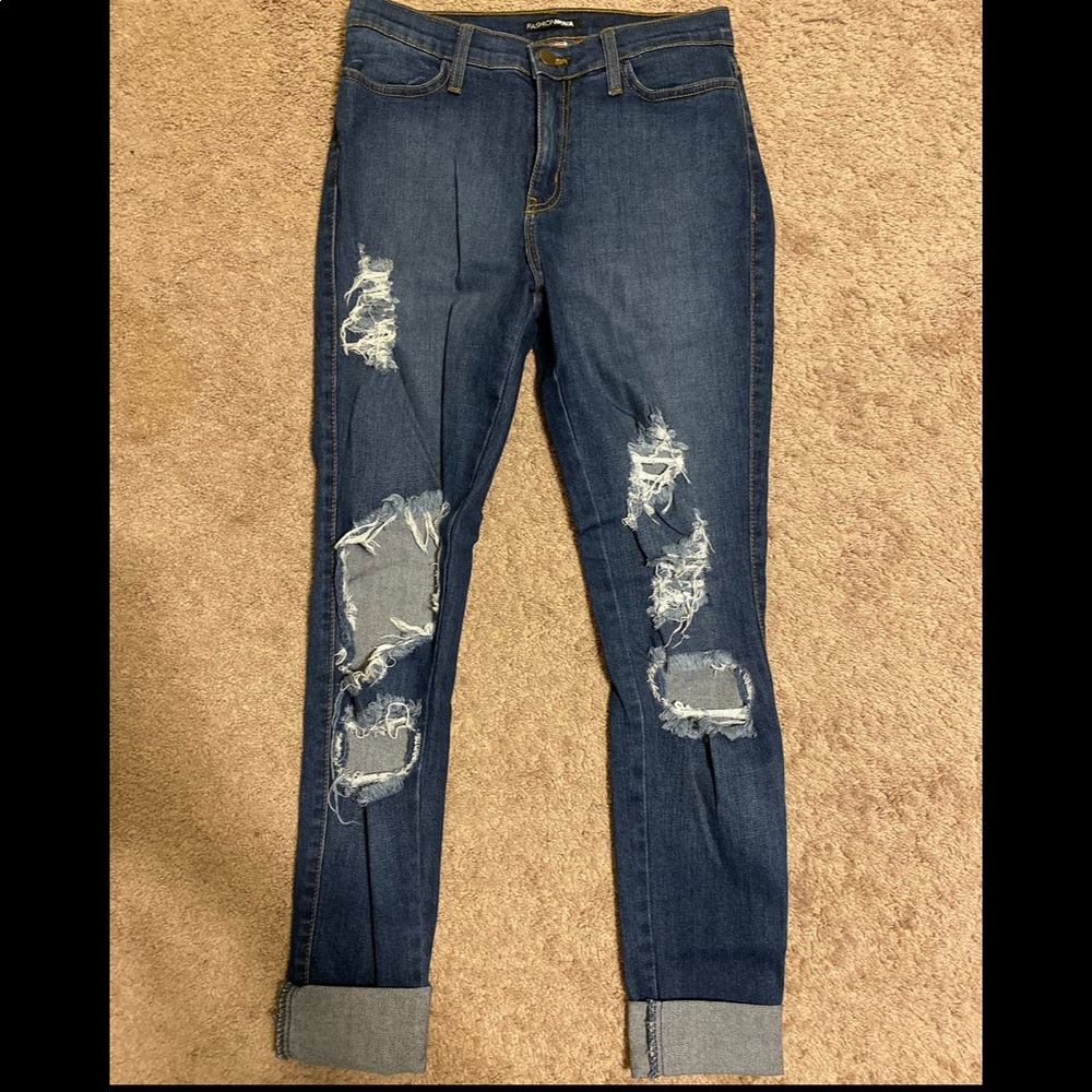 Fashion Nova distressed jeans